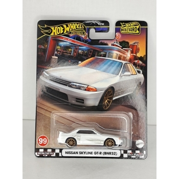 Hot Wheels 1:64 Boulevard - Nissan Skyline GT-R (BNR32) white